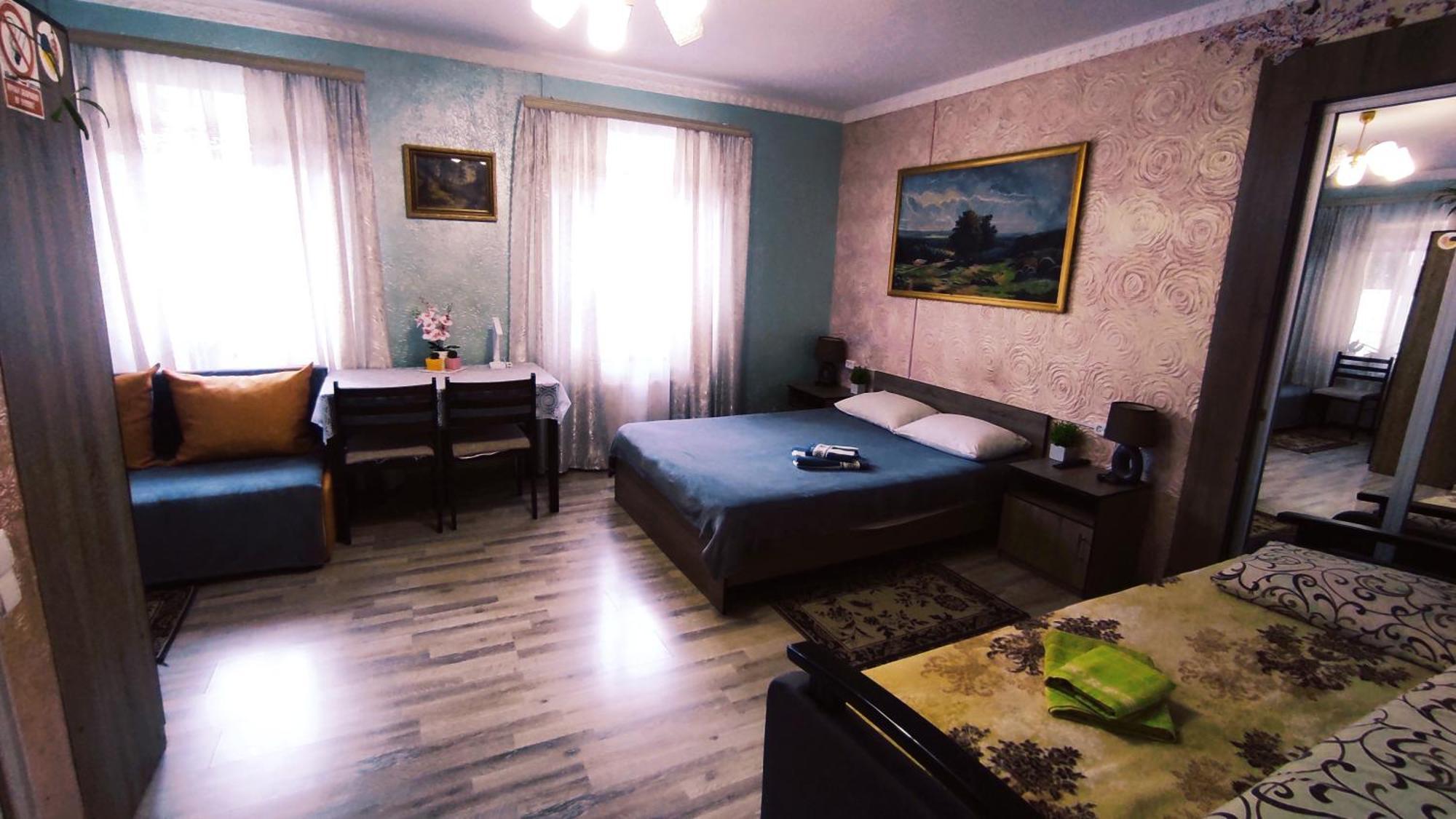 Міні Квартал Hotell Yahotyn Exteriör bild
