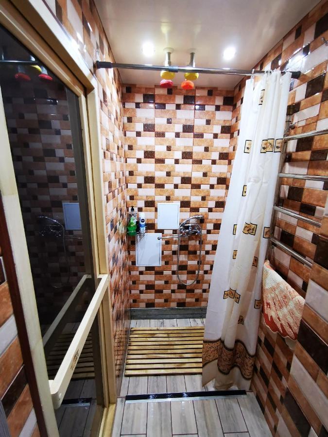Міні Квартал Hotell Yahotyn Exteriör bild